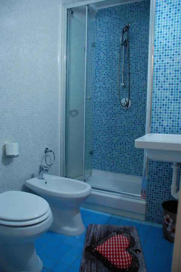 B&B Le Muse Кротоне Экстерьер фото